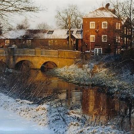 פייקנהאם The Wensum Lodge Hotel מראה חיצוני תמונה